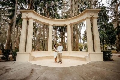Wedding couple at Davis Islands Garden Club
