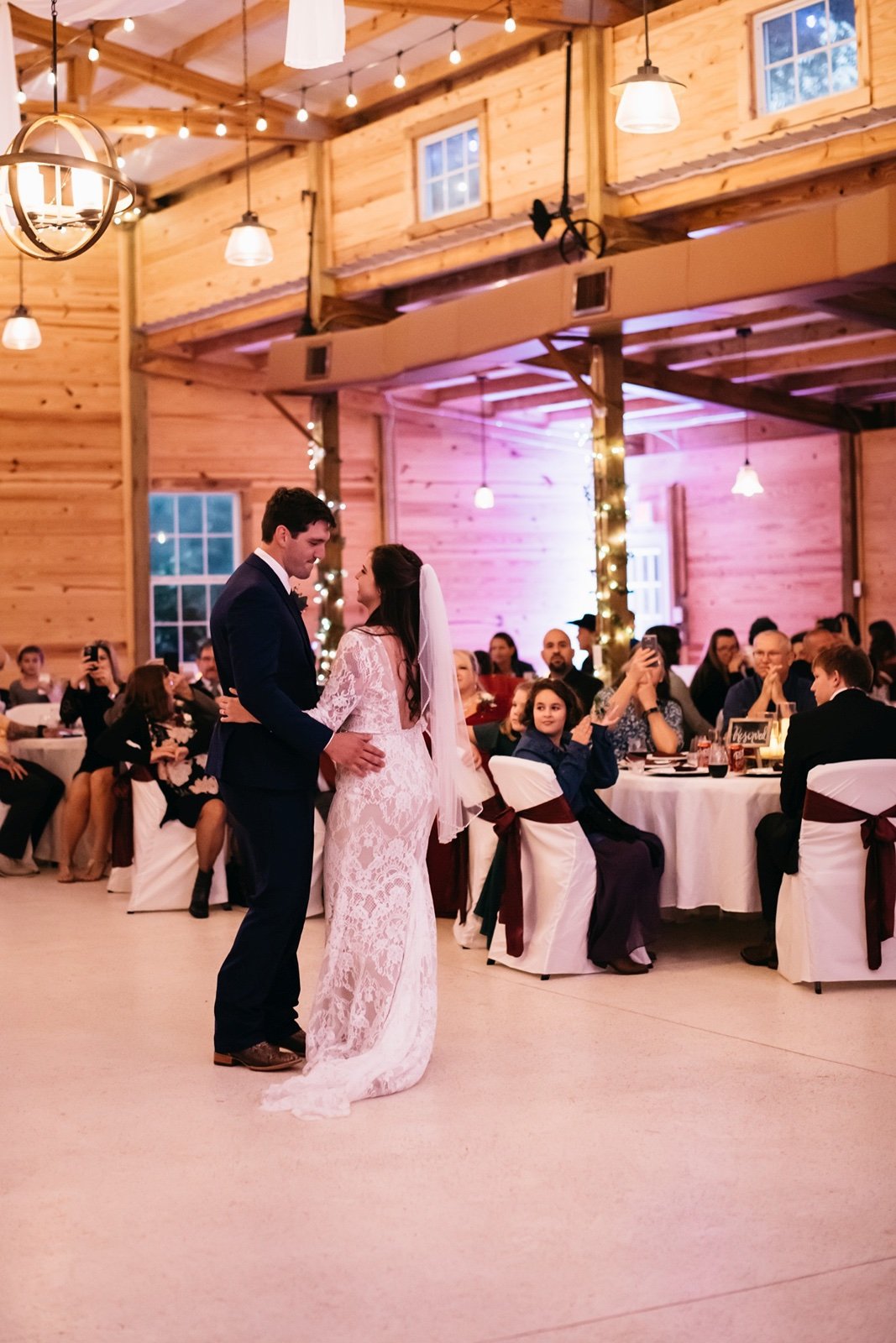 barn wedding venues in Florida,Florida wedding barns,rustic barn weddings in Florida,rustic barn wedding venues in Florida,Florida rustic barn wedding venues,rustic wedding venues in Florida | Barn Wedding Venues in Florida: 10 Beautiful Rustic Venues to Consider in 2026